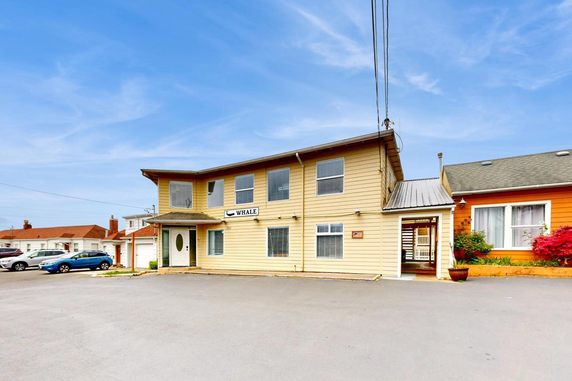 The Whale At Sandstone Point Apartment Lincoln City Room photo