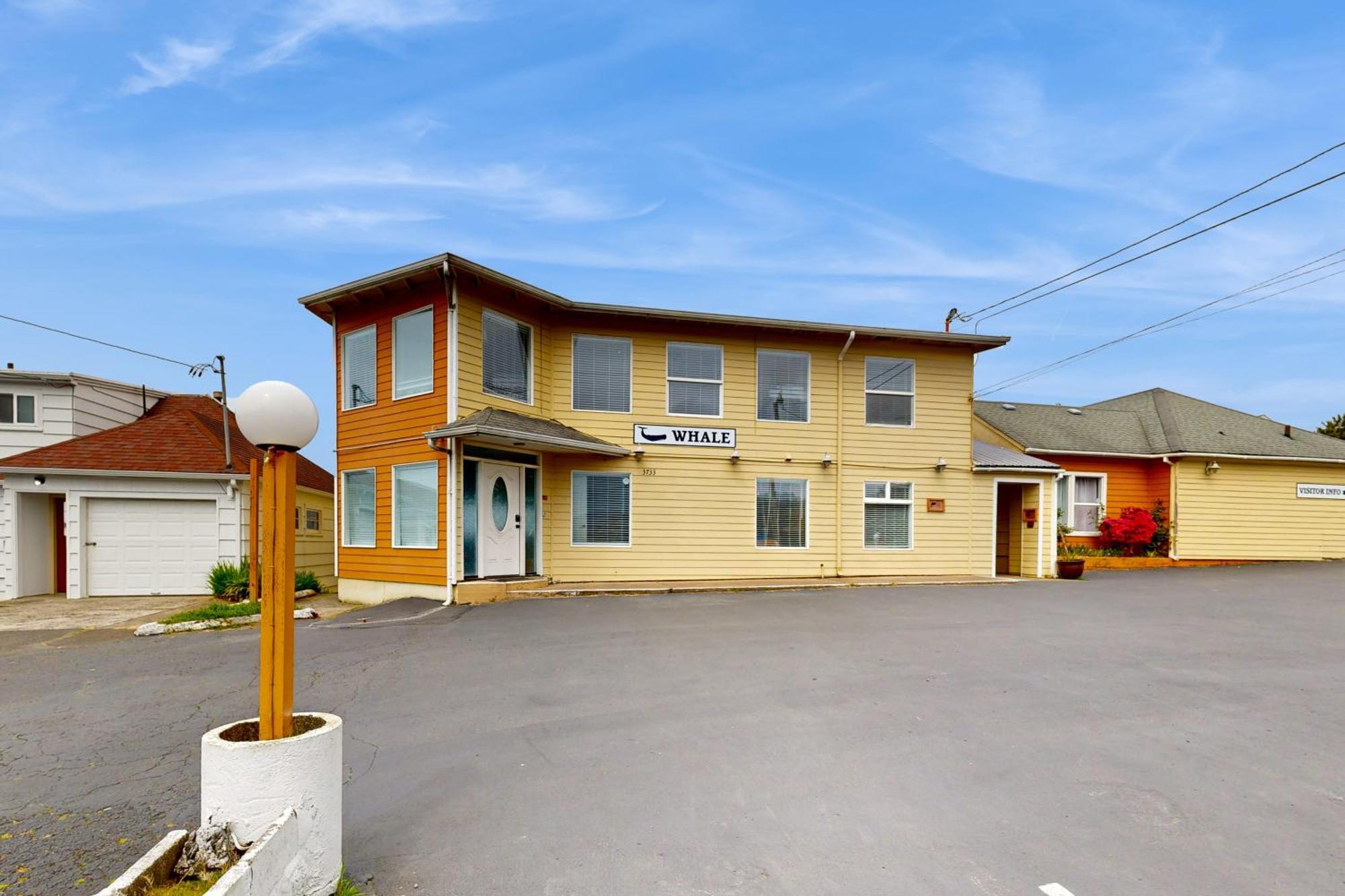 The Whale At Sandstone Point Apartment Lincoln City Room photo