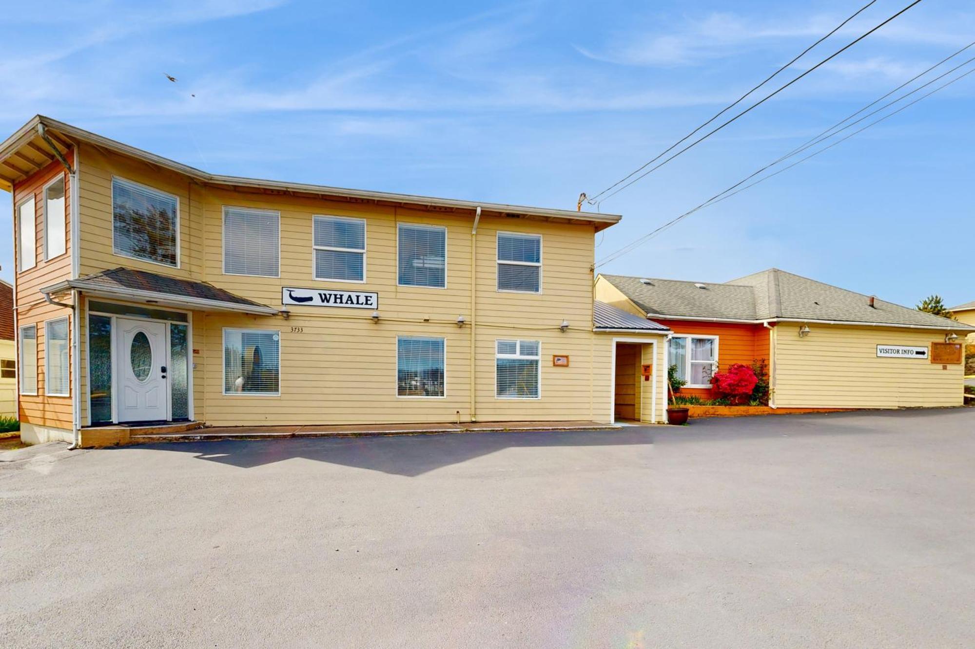 The Whale At Sandstone Point Apartment Lincoln City Room photo