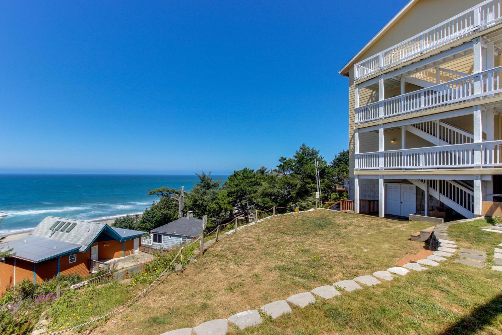 The Whale At Sandstone Point Apartment Lincoln City Room photo